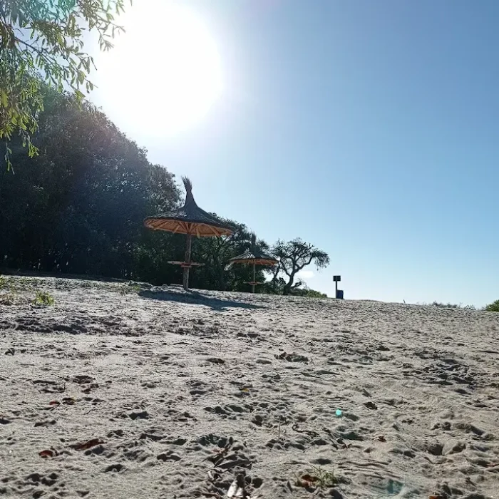 ESCONDIDA2